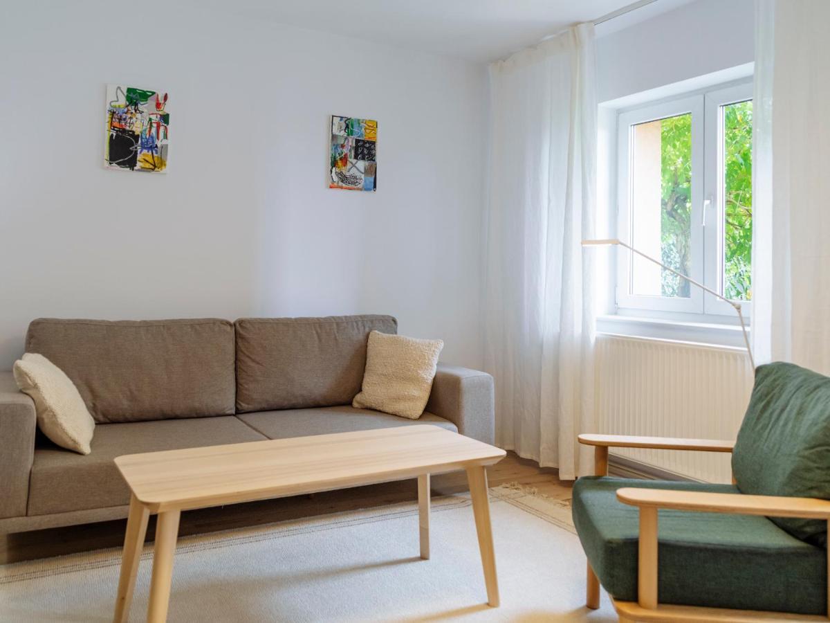 Cozy Central Apartment Near The Forest Brasov Exterior photo