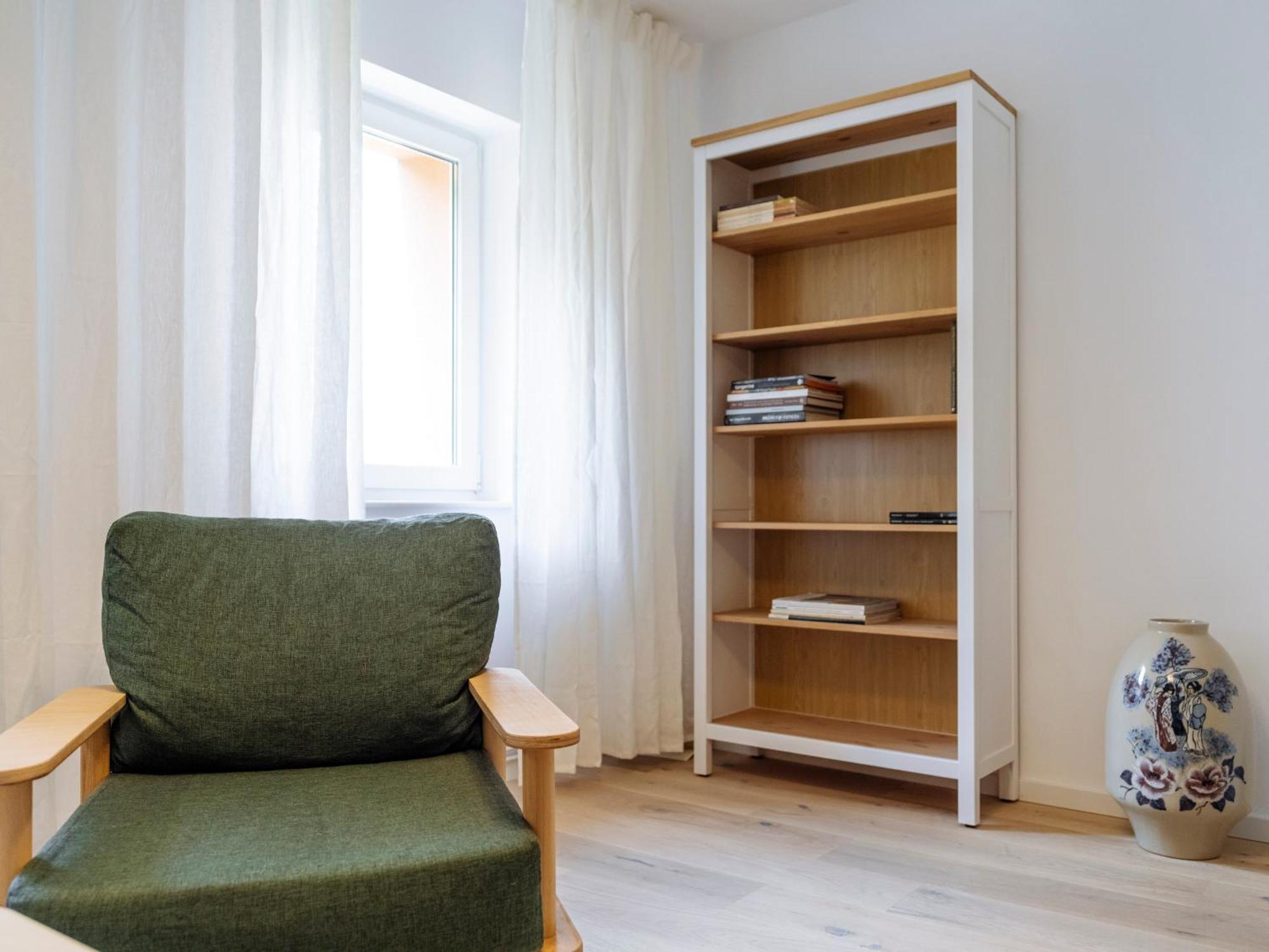 Cozy Central Apartment Near The Forest Brasov Exterior photo